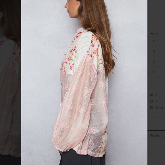 POL “ New Ulm” POL Top in Crochet & Floral Embroidery and Patchwork Detail 89 - Picture 2 of 4